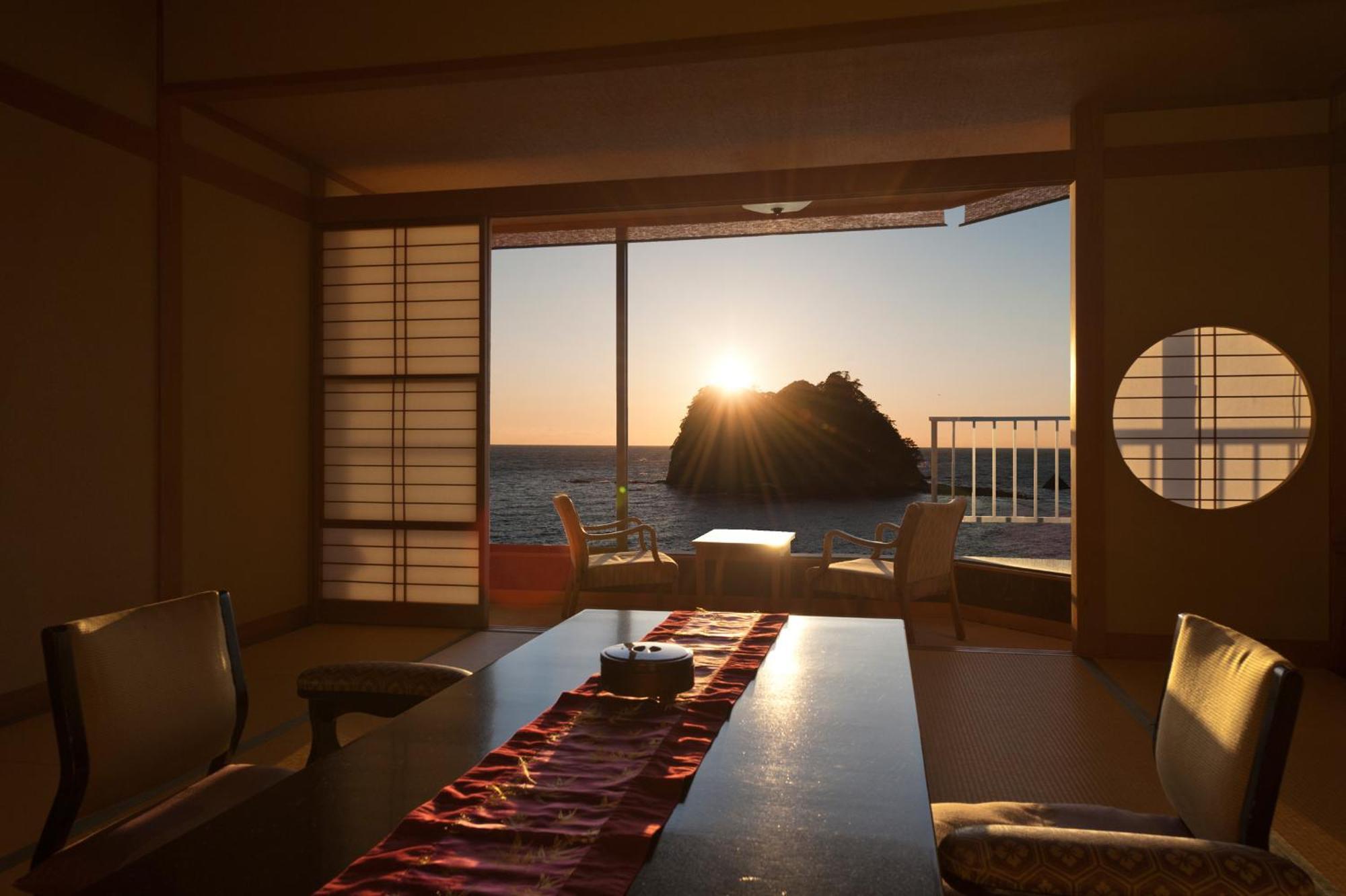 Umibenokakureyu Seiryu Hotel Nishiizu Exterior photo