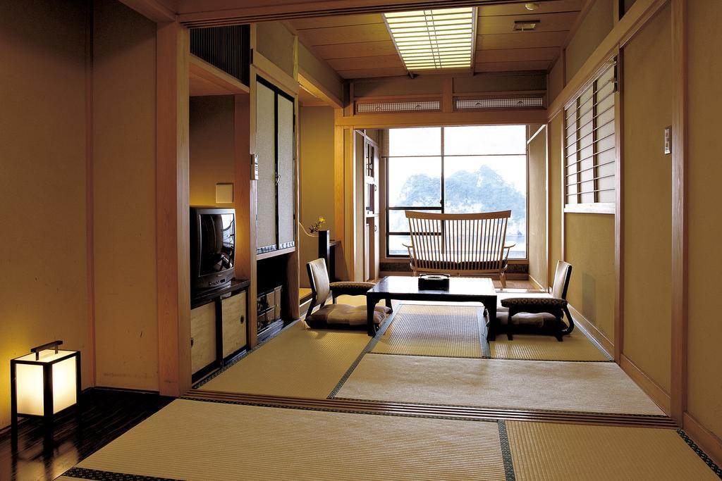 Umibenokakureyu Seiryu Hotel Nishiizu Exterior photo